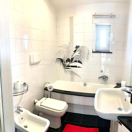 La Casa Sui Tetti Pensionat 4*